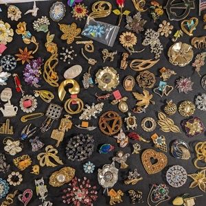 Multi listing tile for live shows